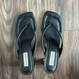 Steve Madden jaam sandal